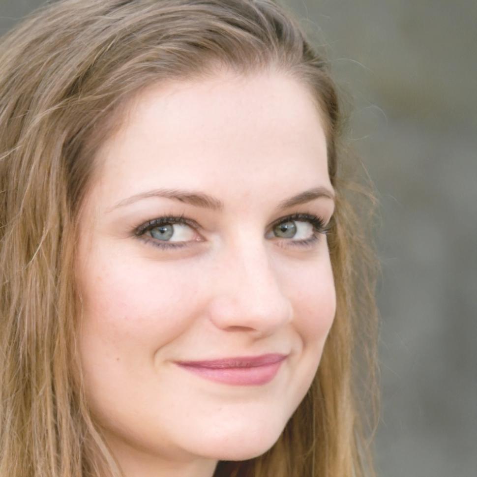 Портрет Елены Волковой